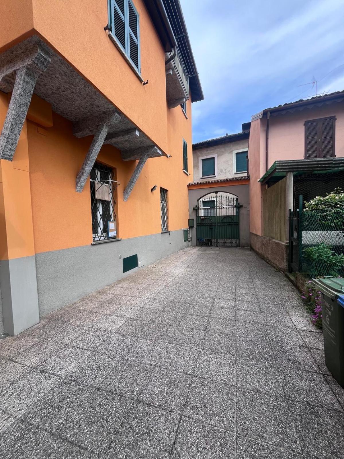 Casa Castagna Appartamento - Лекко Экстерьер фото