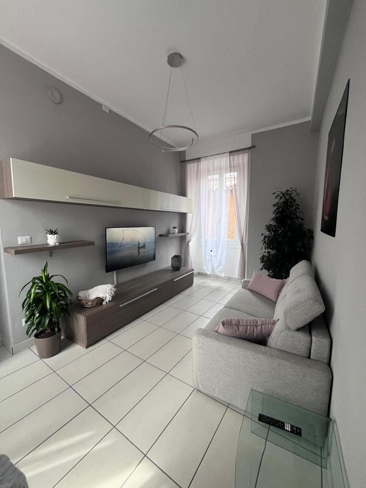 Casa Castagna Appartamento - Лекко Экстерьер фото