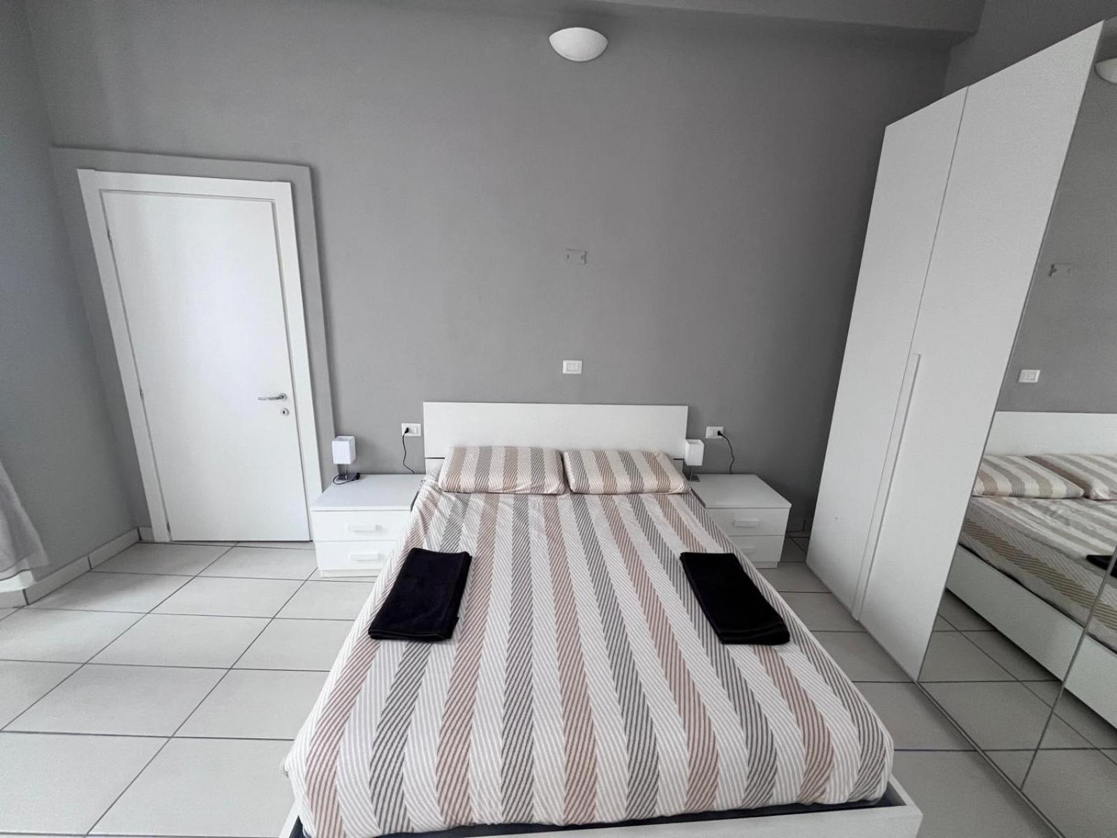 Casa Castagna Appartamento - Лекко Экстерьер фото